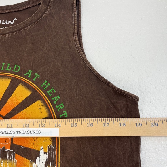 HRT & LUV Womens Tank Top Brown L Graphic Desert Mama Cowgirl Graphic Western - Picture 6 of 8